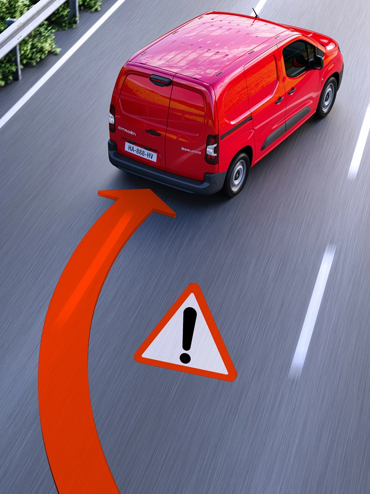 Achteraanzicht van een Berlingo Van die onbedoeld zijn rijstrook verlaat, met actieve rijstrookwaarschuwing zichtbaar.