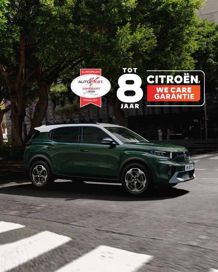 C3 Aircross rijdt in een stad