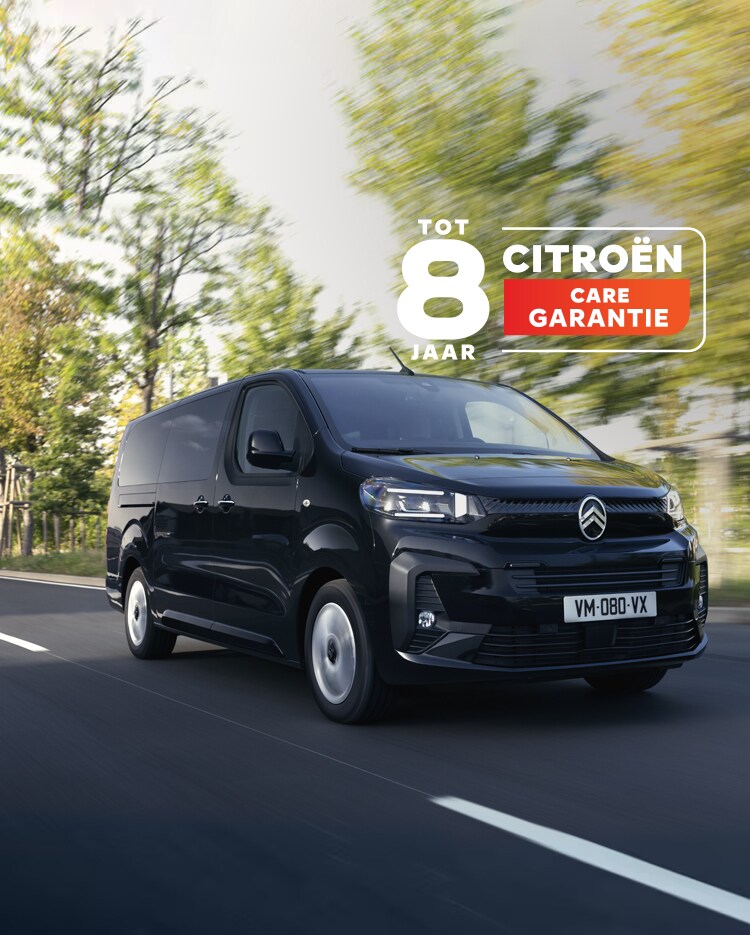 Nieuwe ë-SpaceTourer op een binnenweg